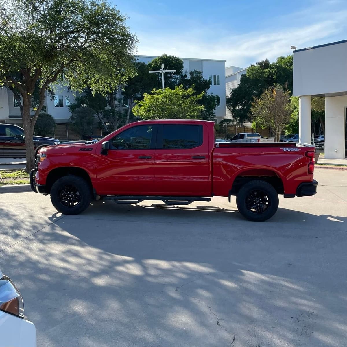 2024 Chevrolet Silverado 1500 - Image 3