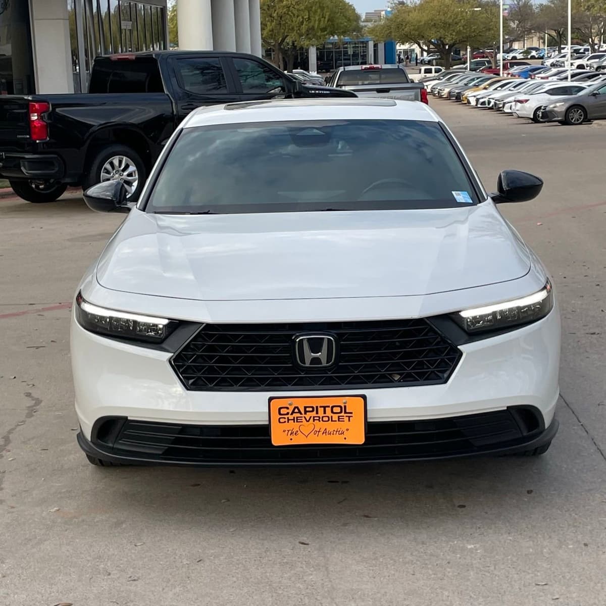 2023 Honda Accord Hybrid - Image 7