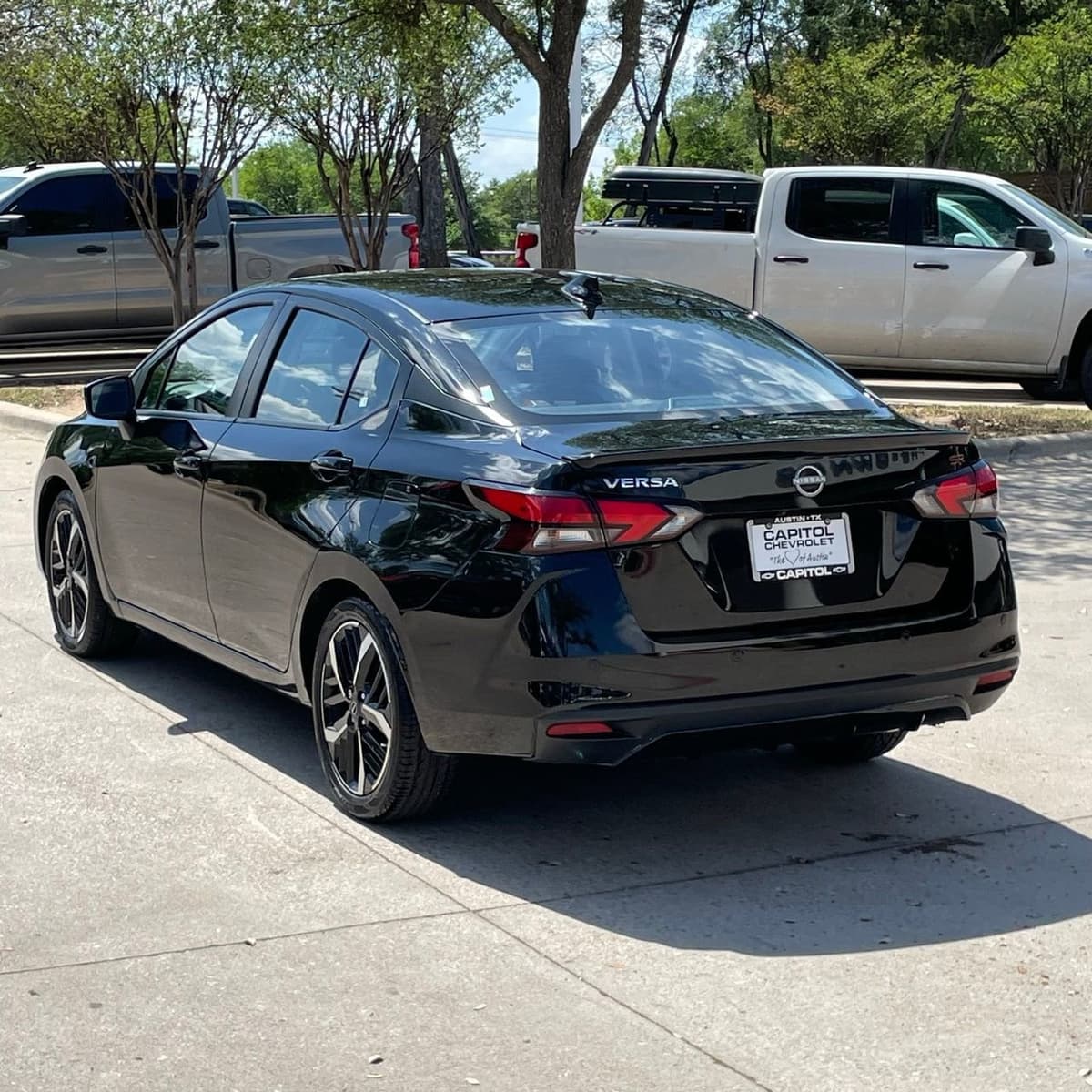 2024 Nissan Versa - Image 4