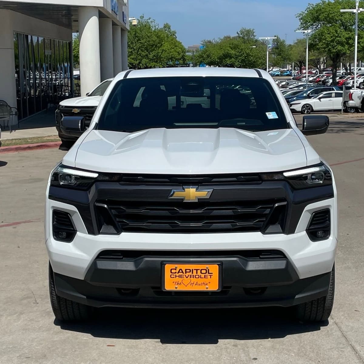 2023 Chevrolet Colorado - Image 7