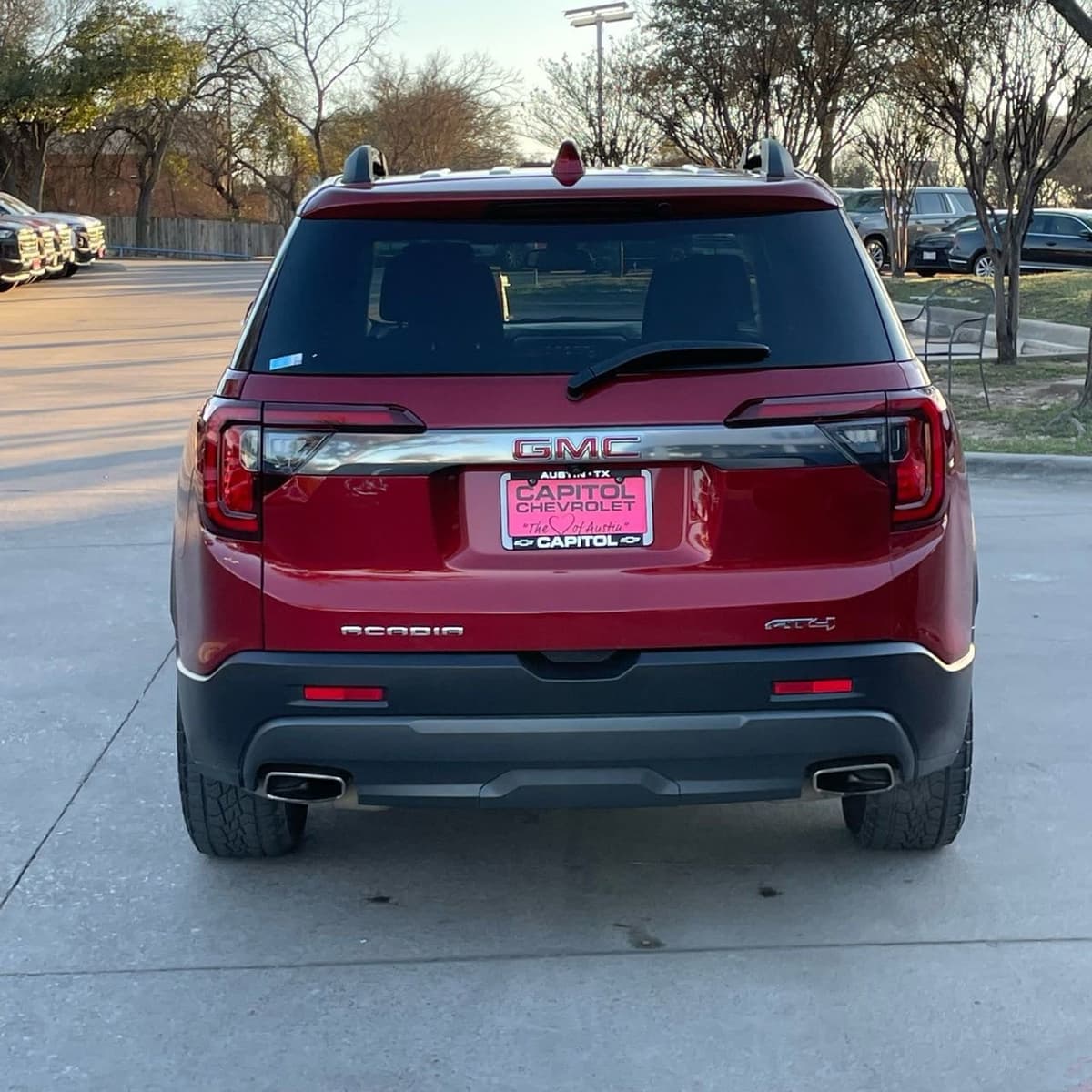 2023 GMC Acadia - Image 5