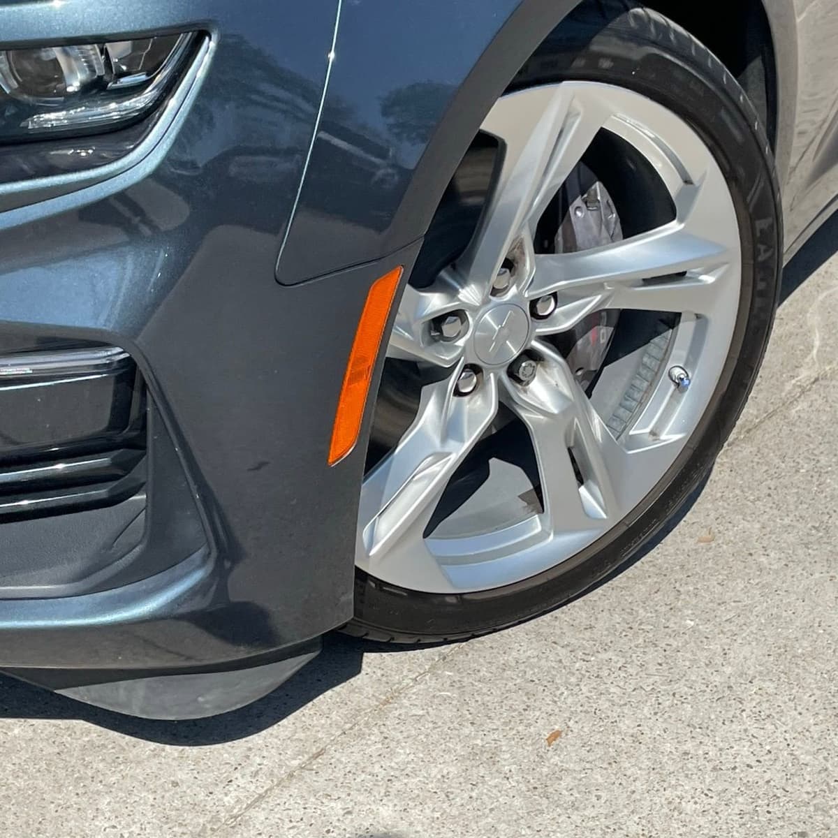 2023 Chevrolet Camaro - Image 8