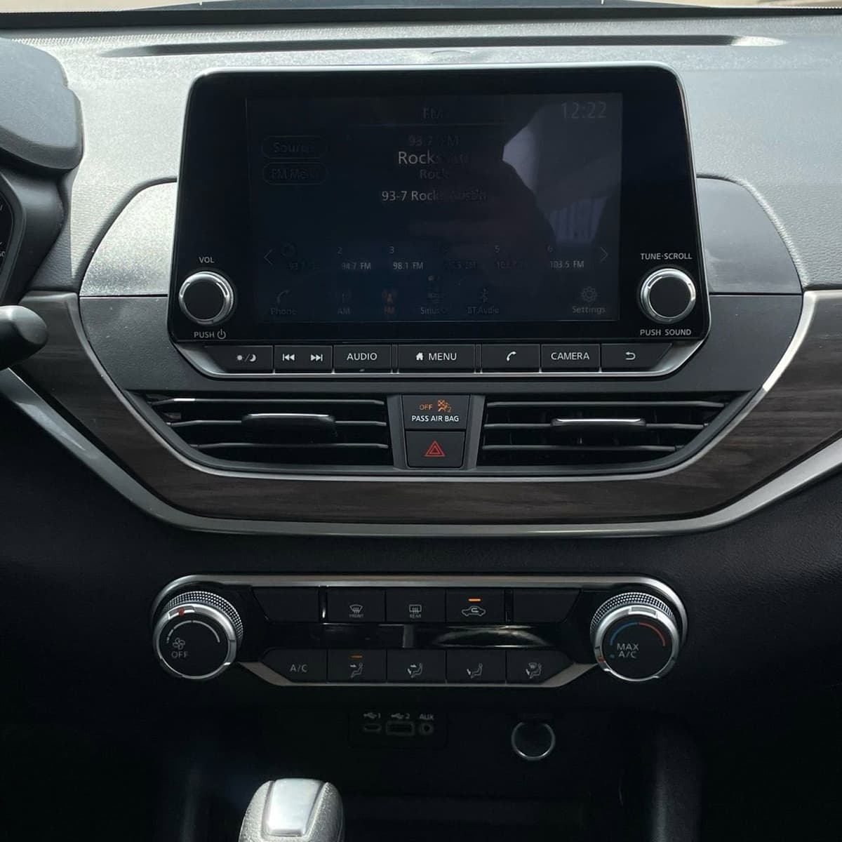 2024 Nissan Altima - Image 18