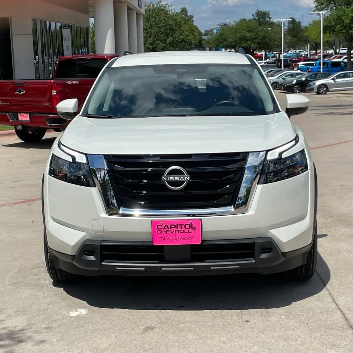 2024 Nissan Pathfinder - Image 7