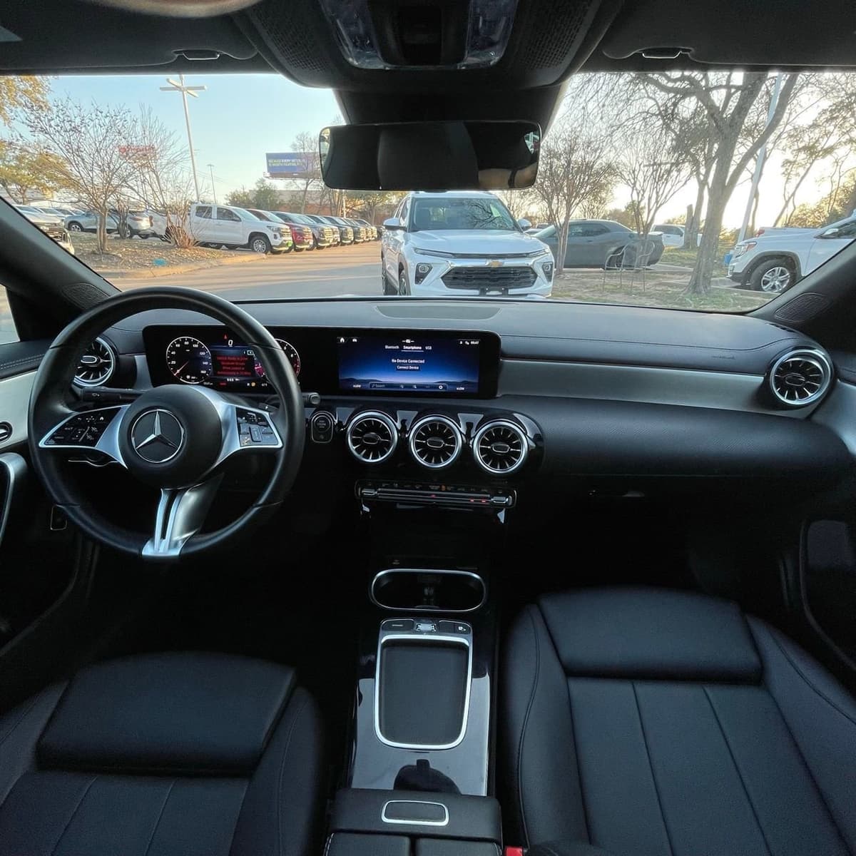 2025 Mercedes-Benz CLA - Image 10