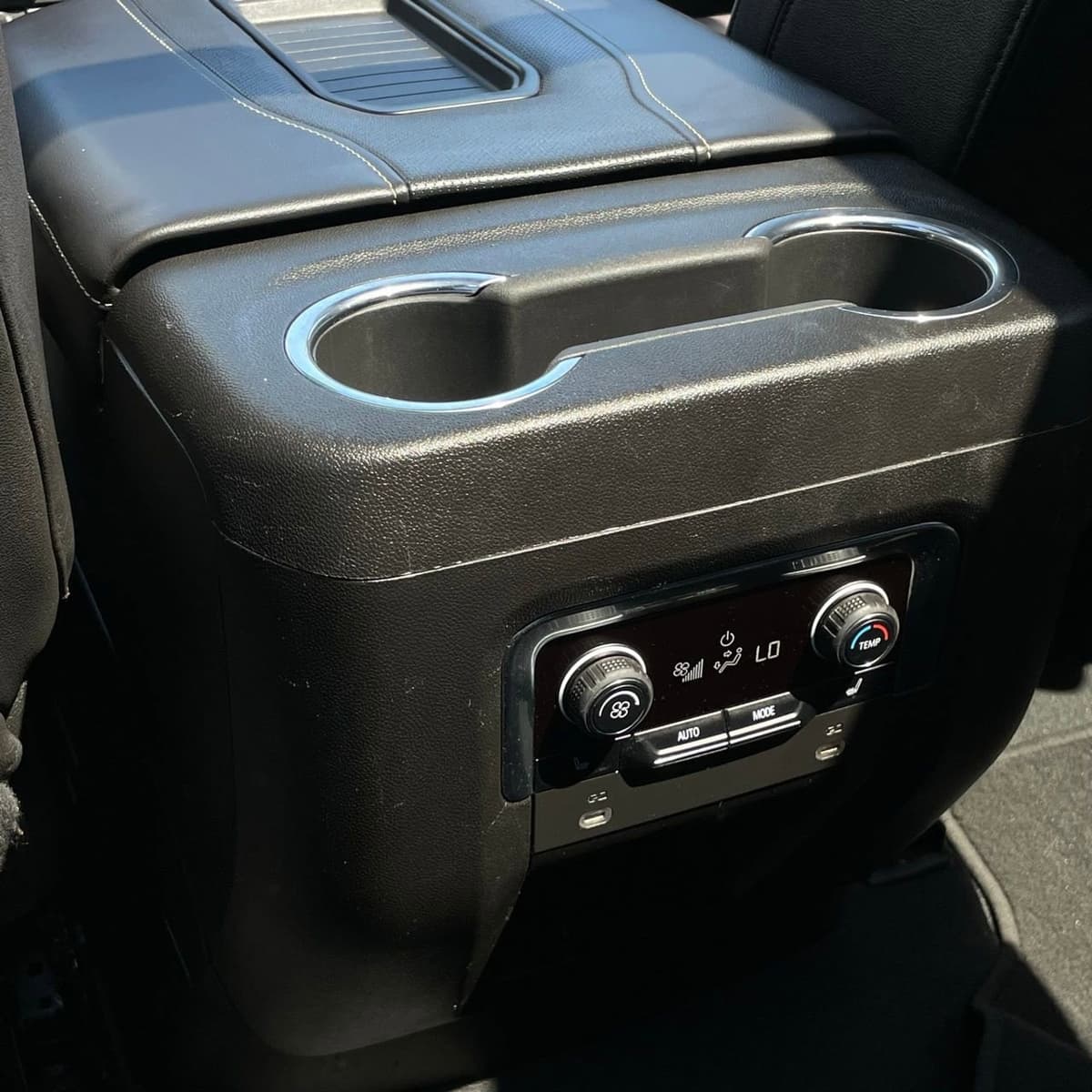 2023 Chevrolet Tahoe - Image 25