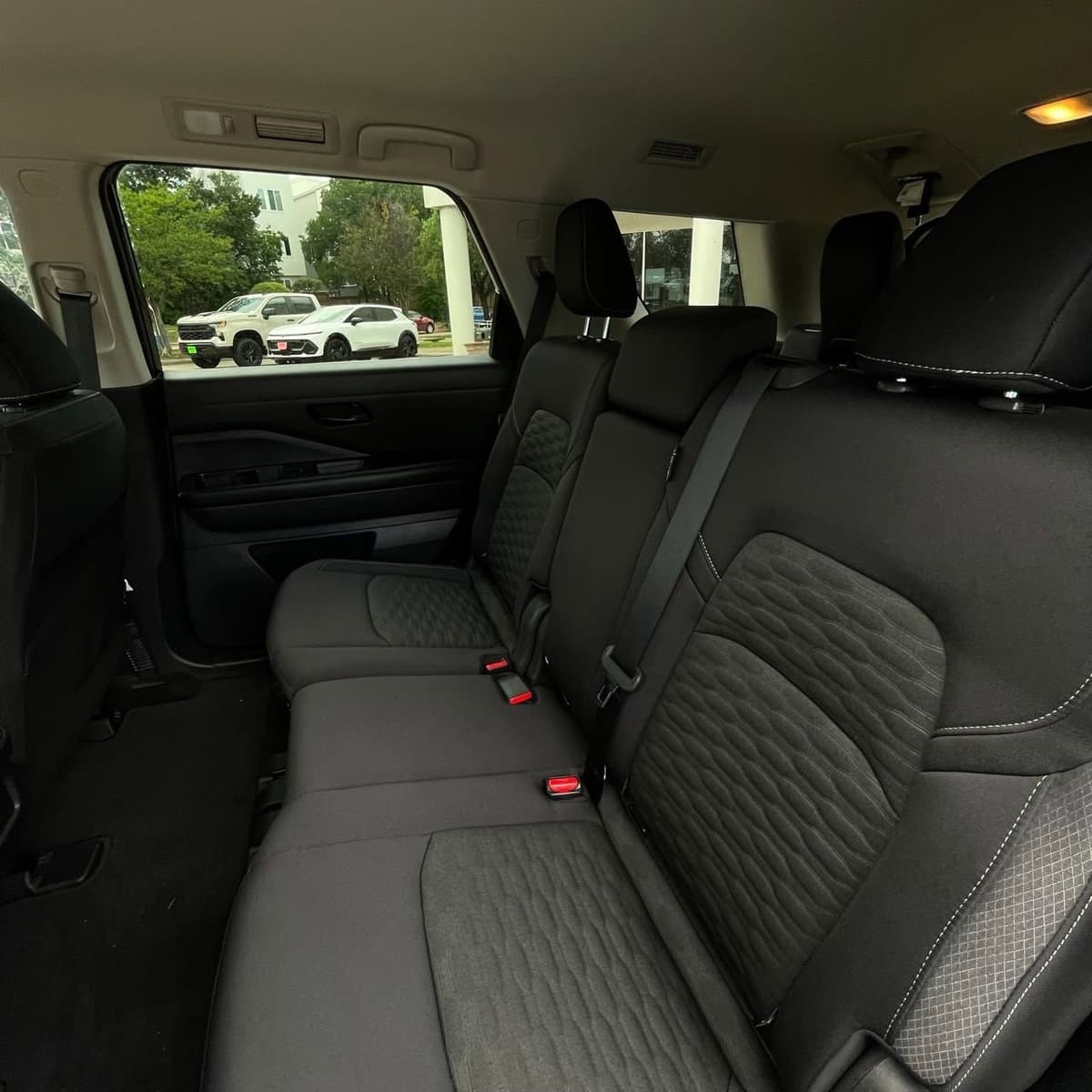 2024 Nissan Pathfinder - Image 23