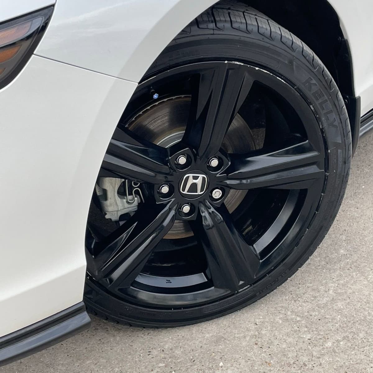 2025 Honda Accord Hybrid - Image 9