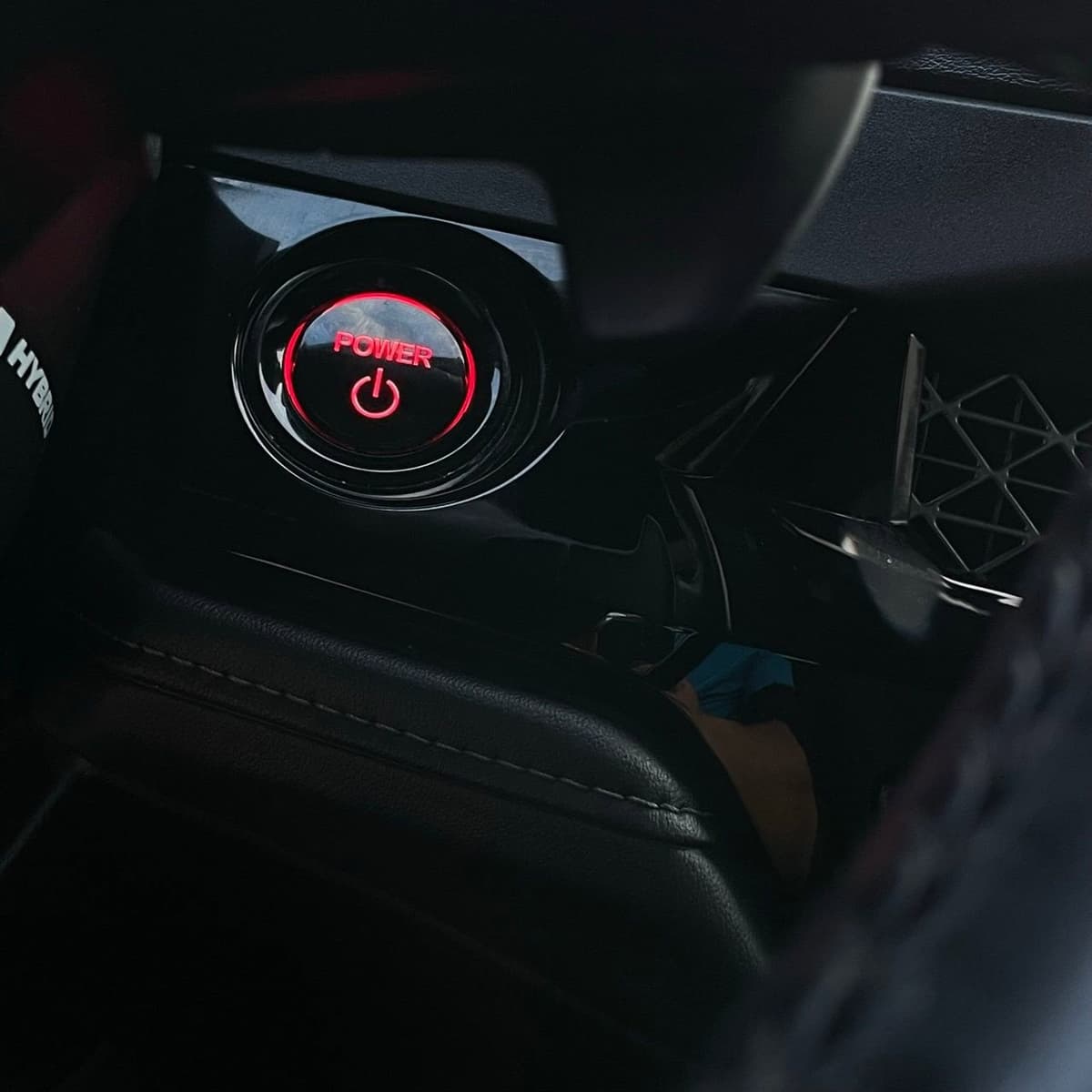 2023 Honda Accord Hybrid - Image 17