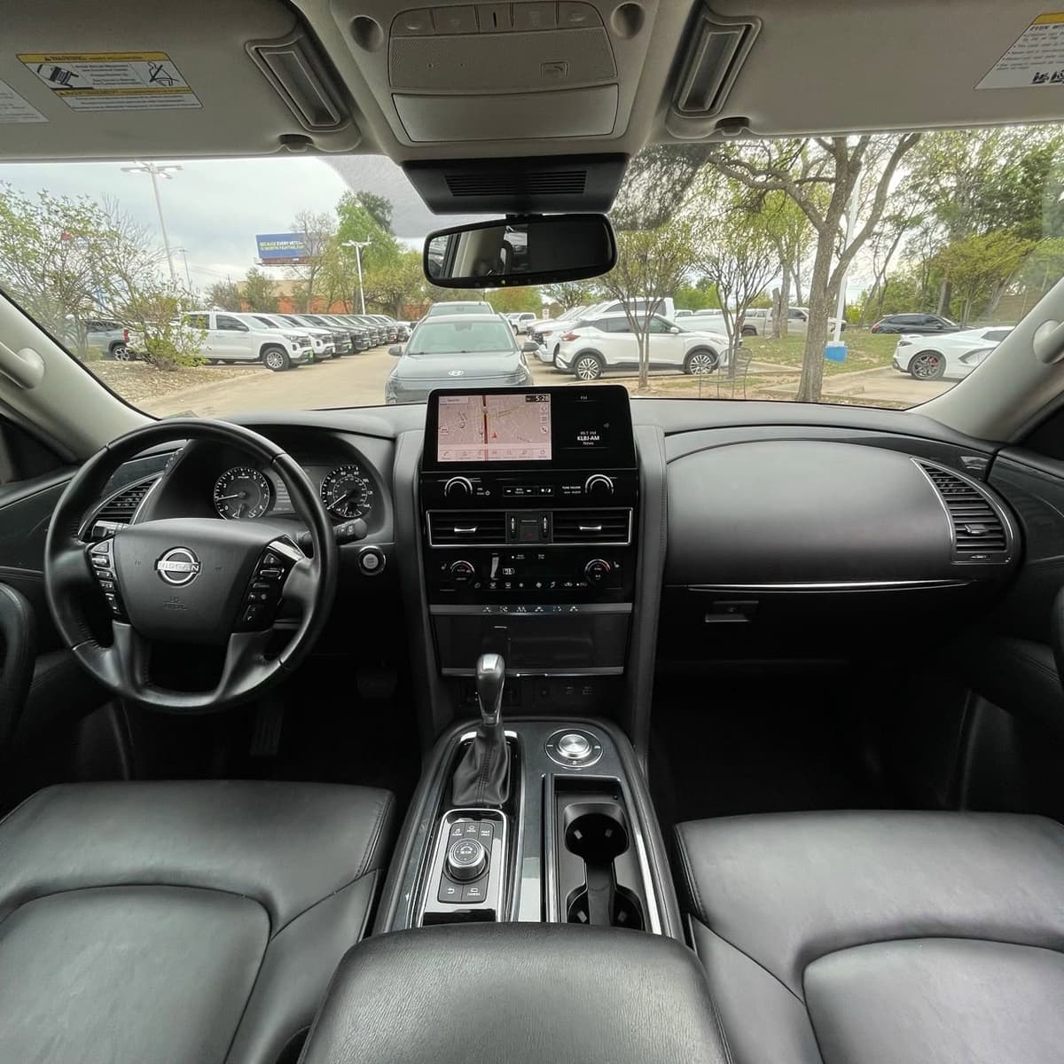 2024 Nissan Armada - Image 10