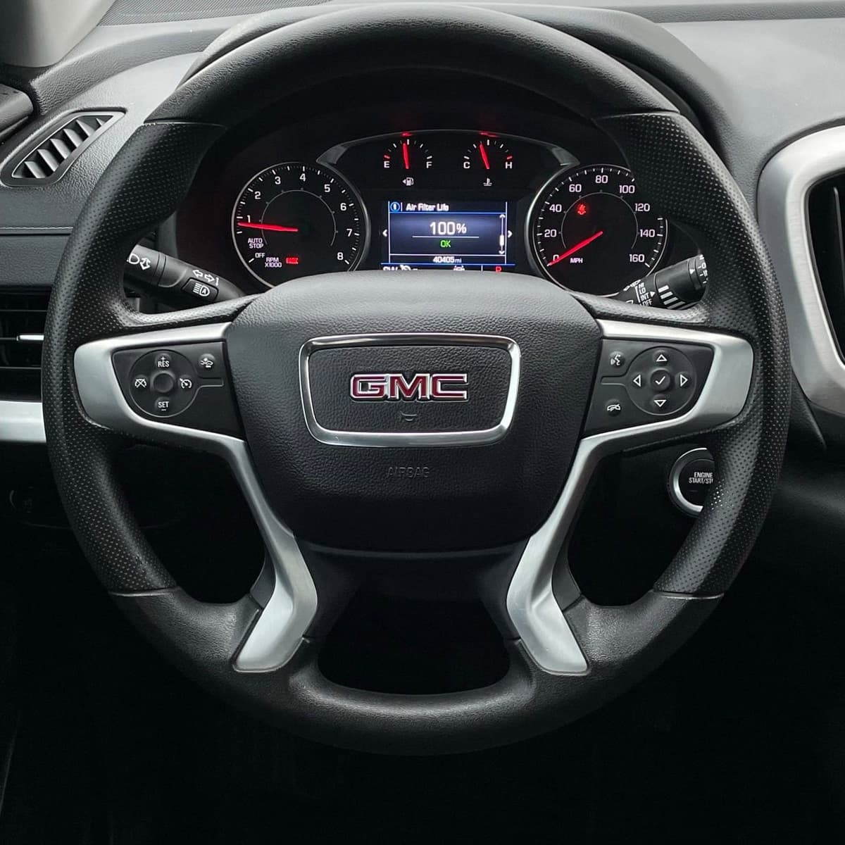 2024 GMC Terrain - Image 12