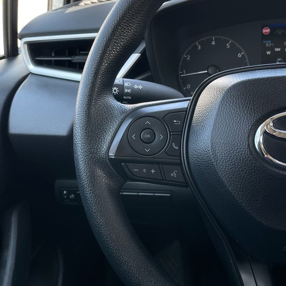 2024 Toyota Corolla - Image 13