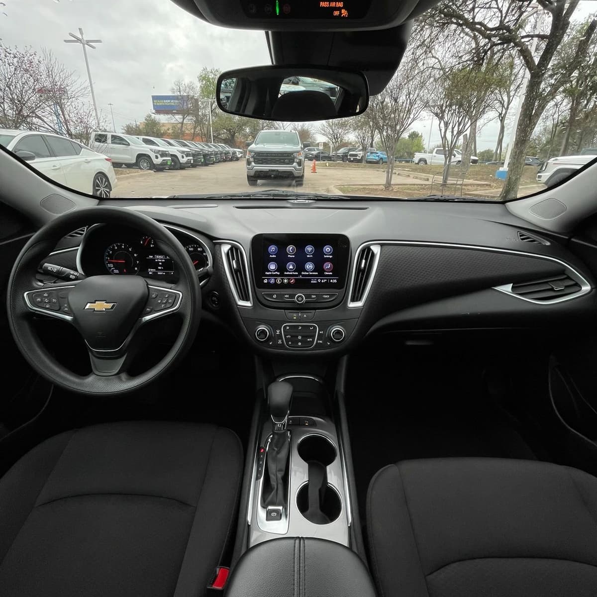 2024 Chevrolet Malibu - Image 11