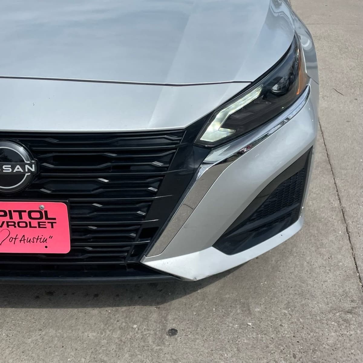 2024 Nissan Altima - Image 8