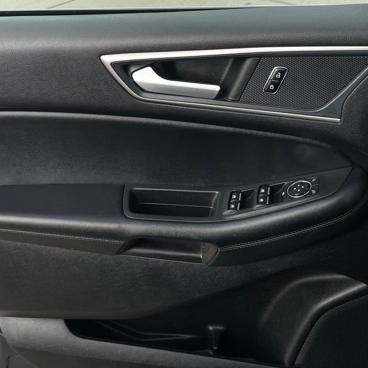 2024 Ford Edge - Image 20