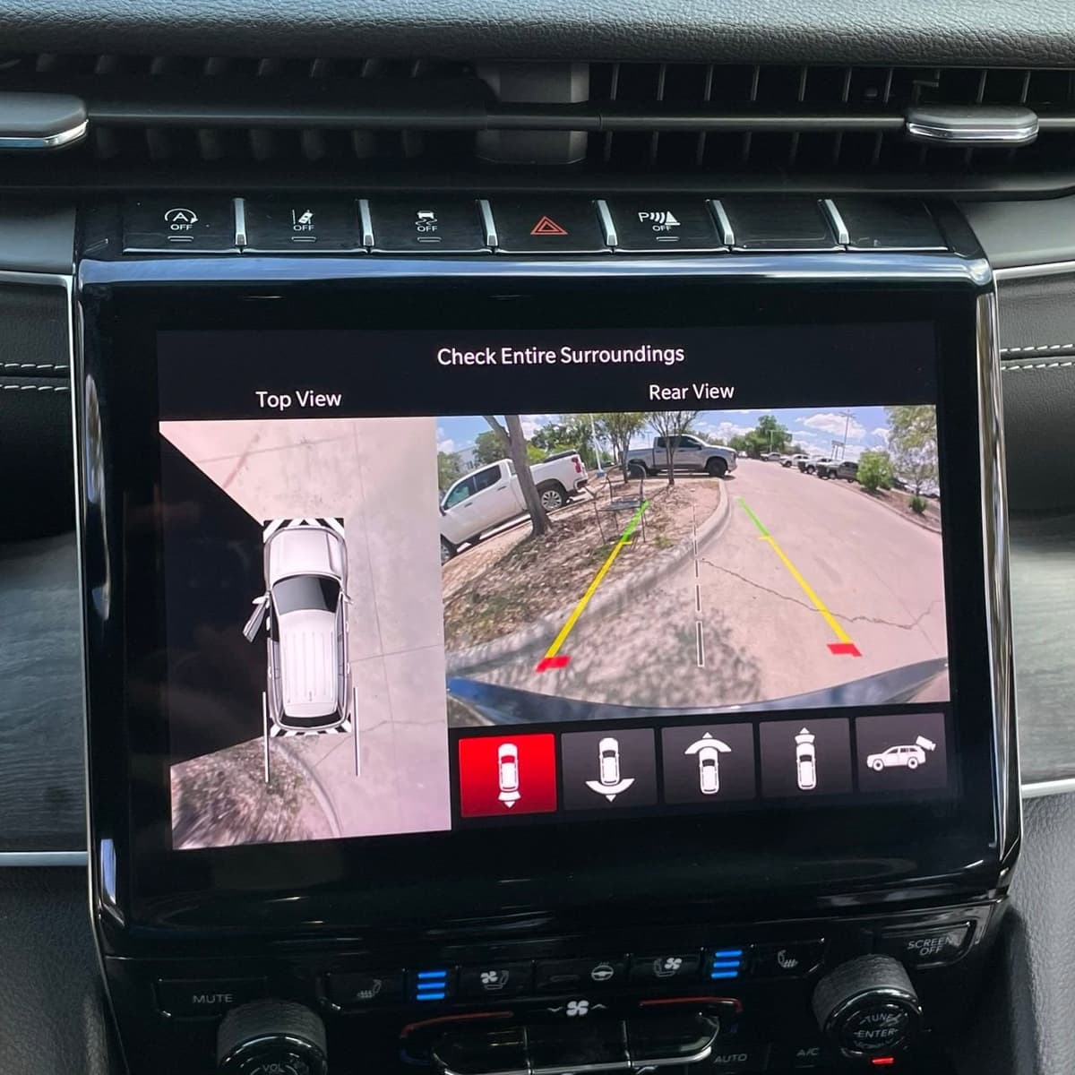 2024 Jeep Grand Cherokee - Image 19