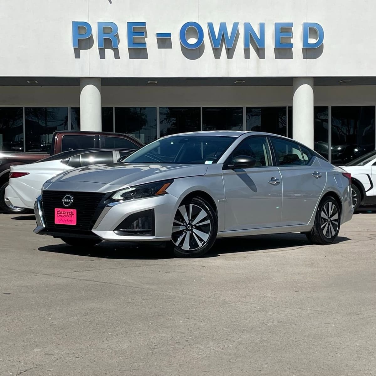 2024 Nissan Altima - Image 2