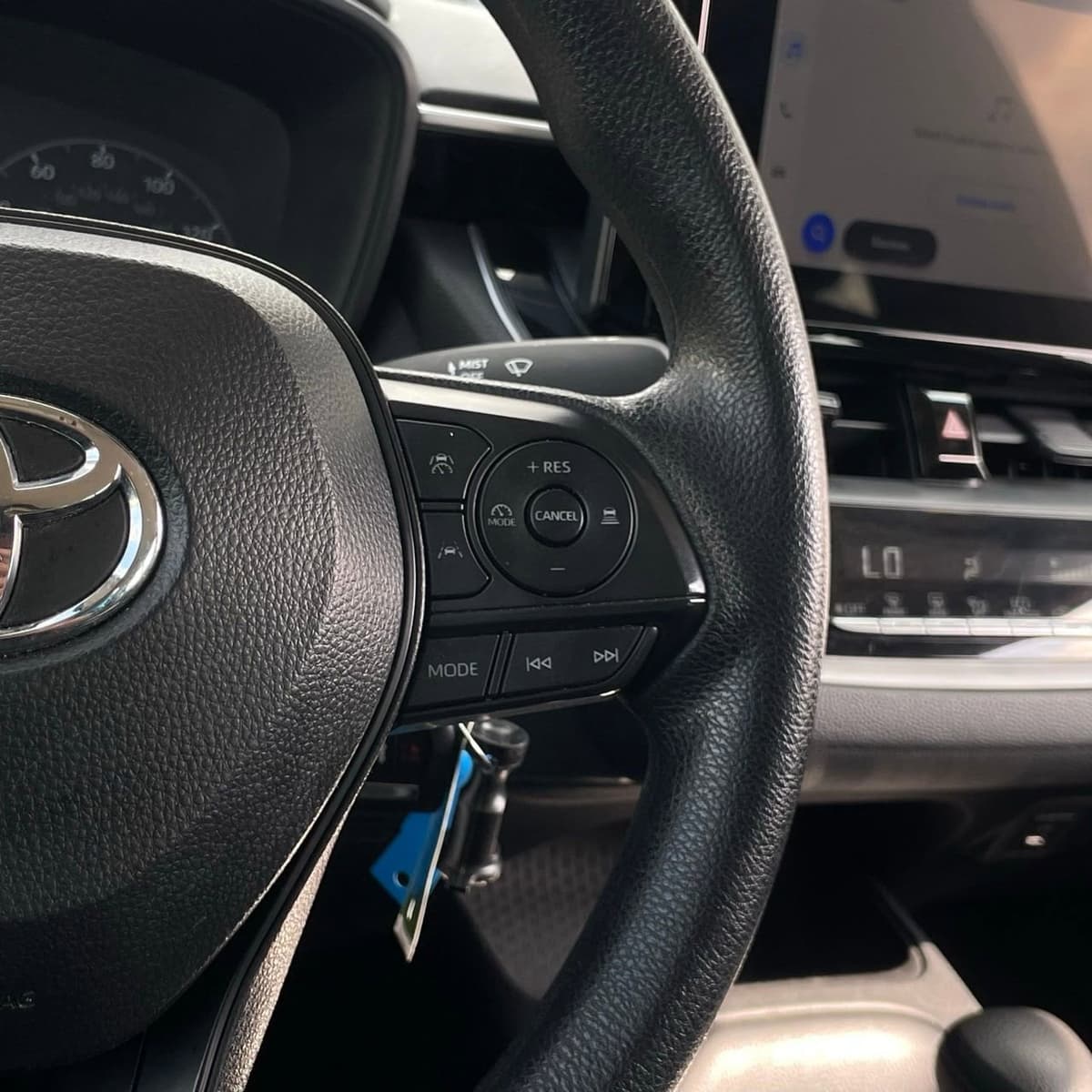 2024 Toyota Corolla - Image 15