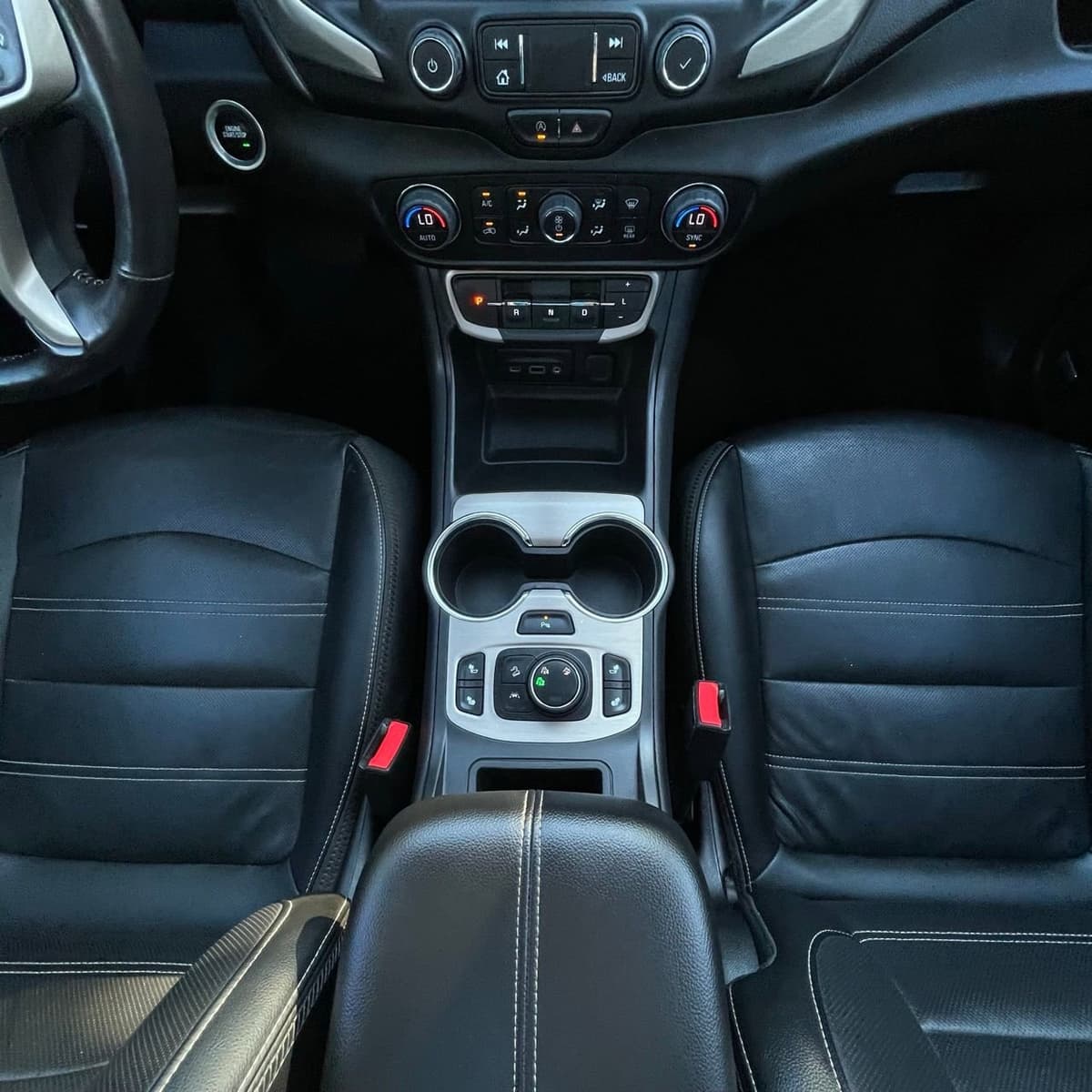 2022 GMC Terrain - Image 20