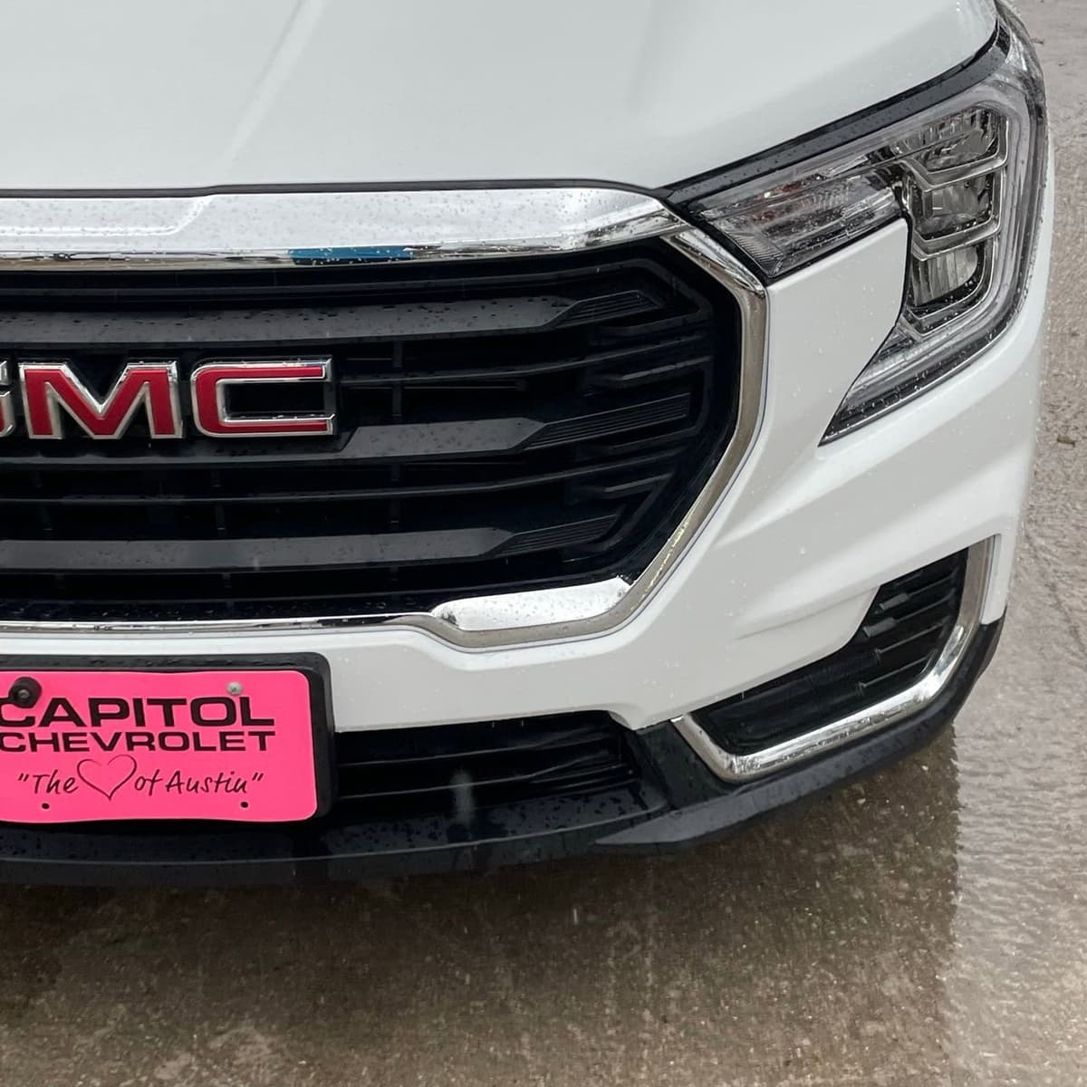 2024 GMC Terrain - Image 7