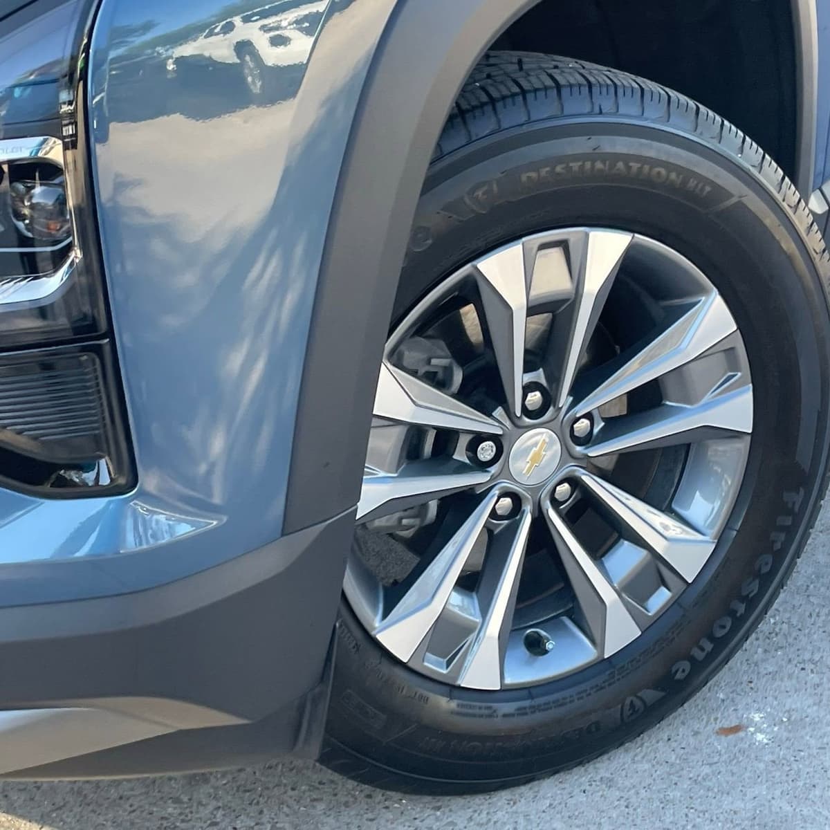 2025 Chevrolet Equinox - Image 8