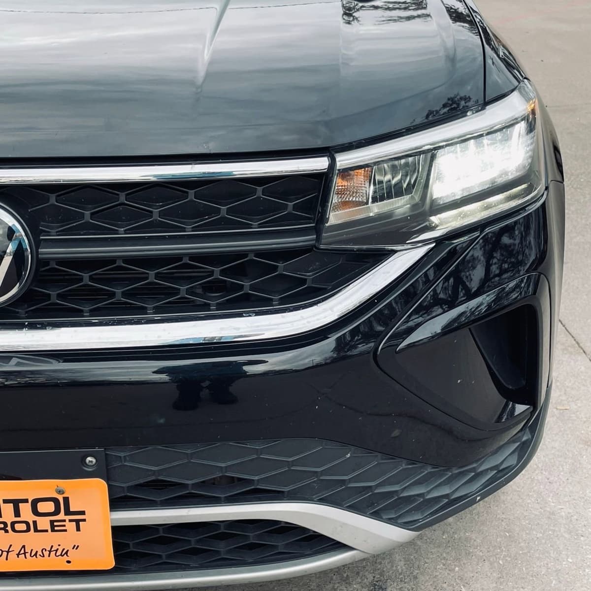 2024 Volkswagen Taos - Image 5