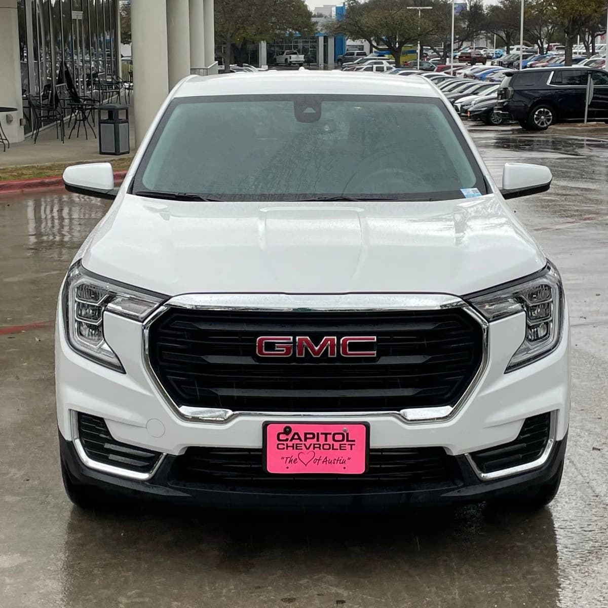 2024 GMC Terrain - Image 6