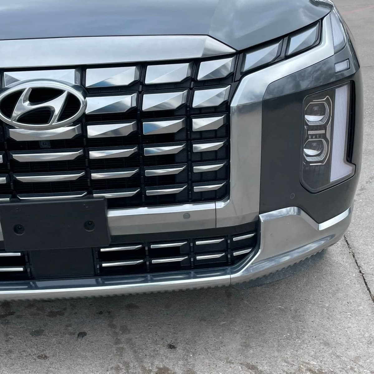 2024 Hyundai Palisade - Image 8