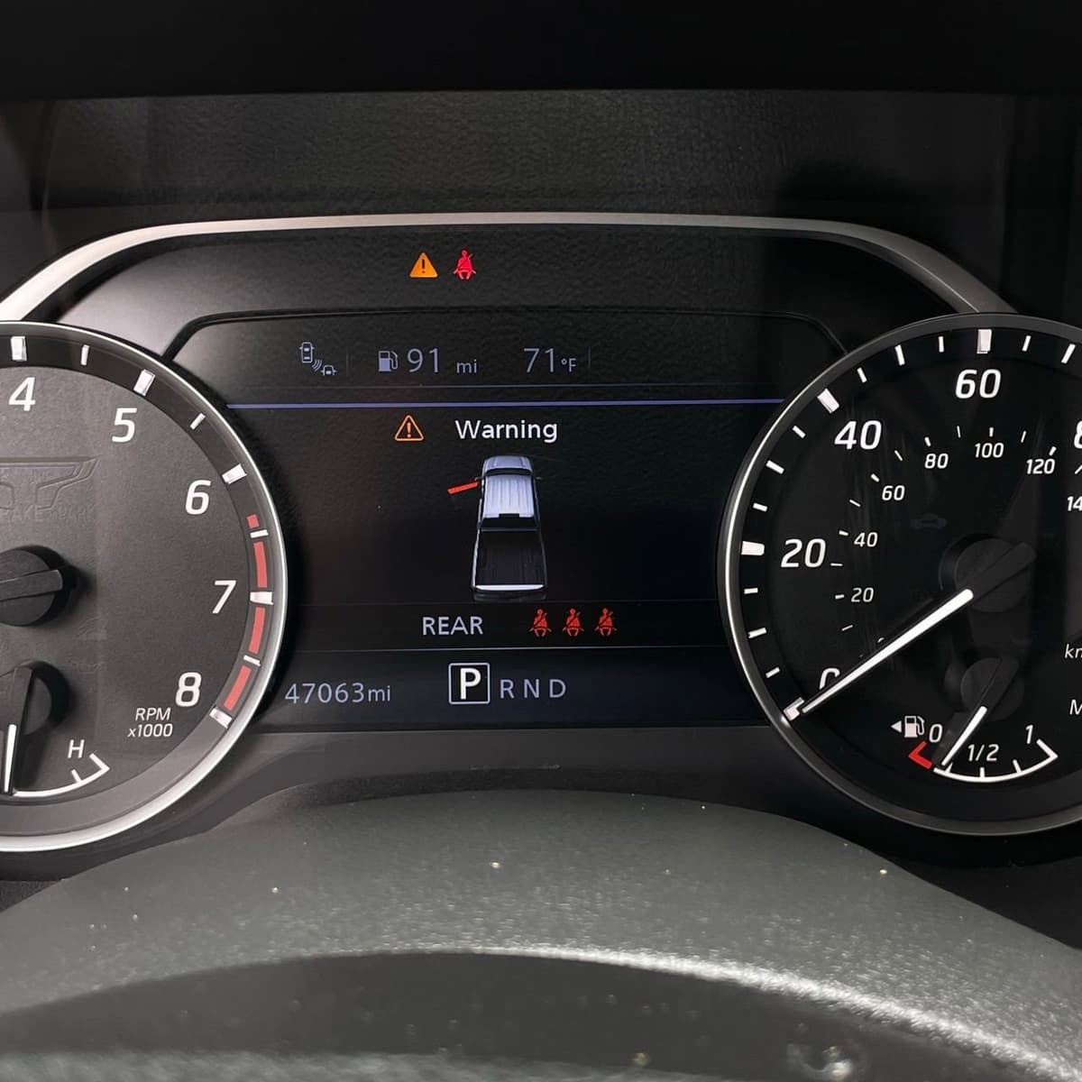 2024 Nissan Titan - Image 16