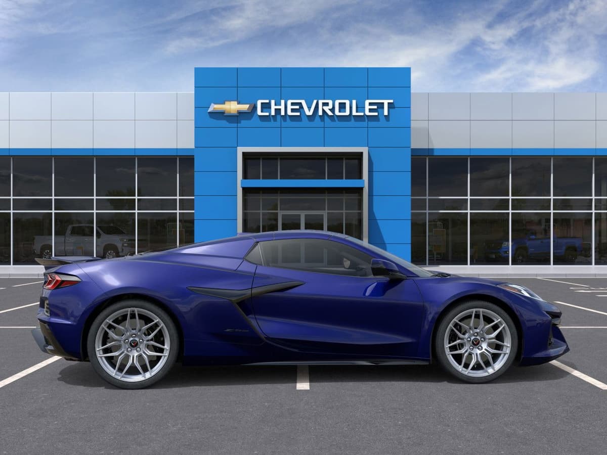 2025 Chevrolet Corvette Z06 - Image 5