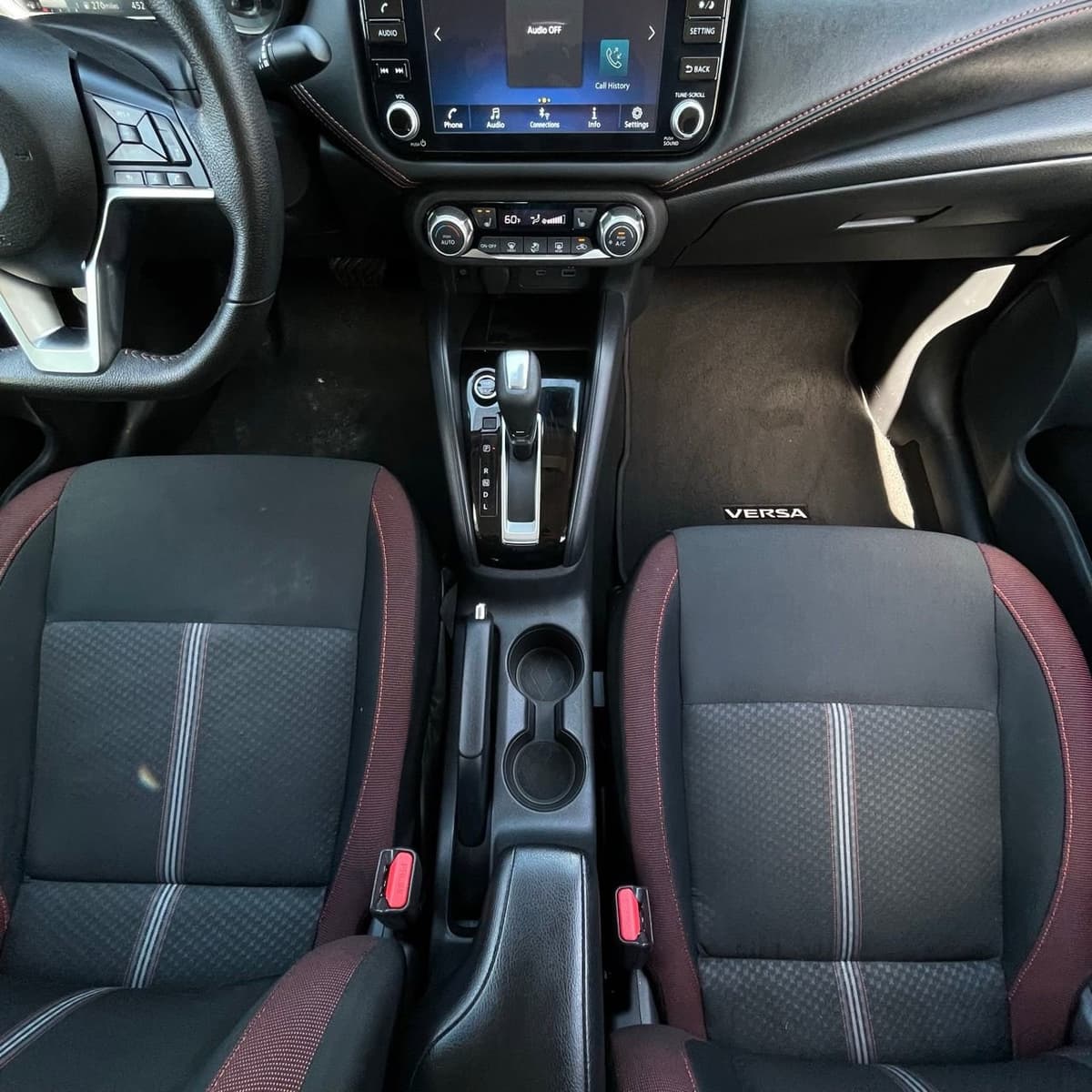 2024 Nissan Versa - Image 20