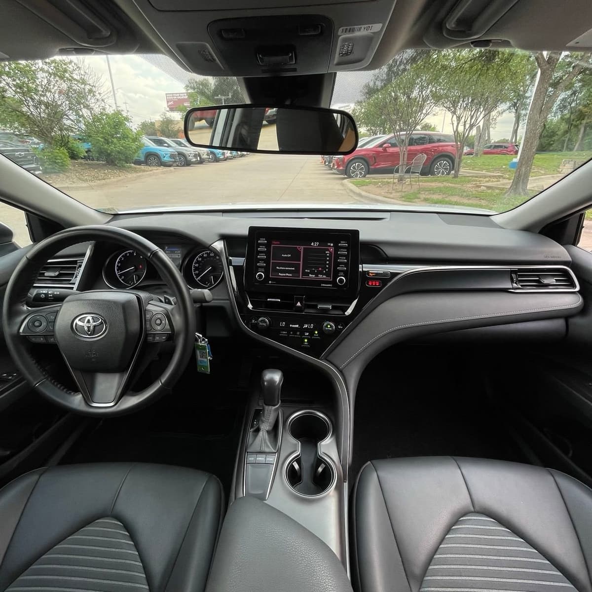 2024 Toyota Camry - Image 10