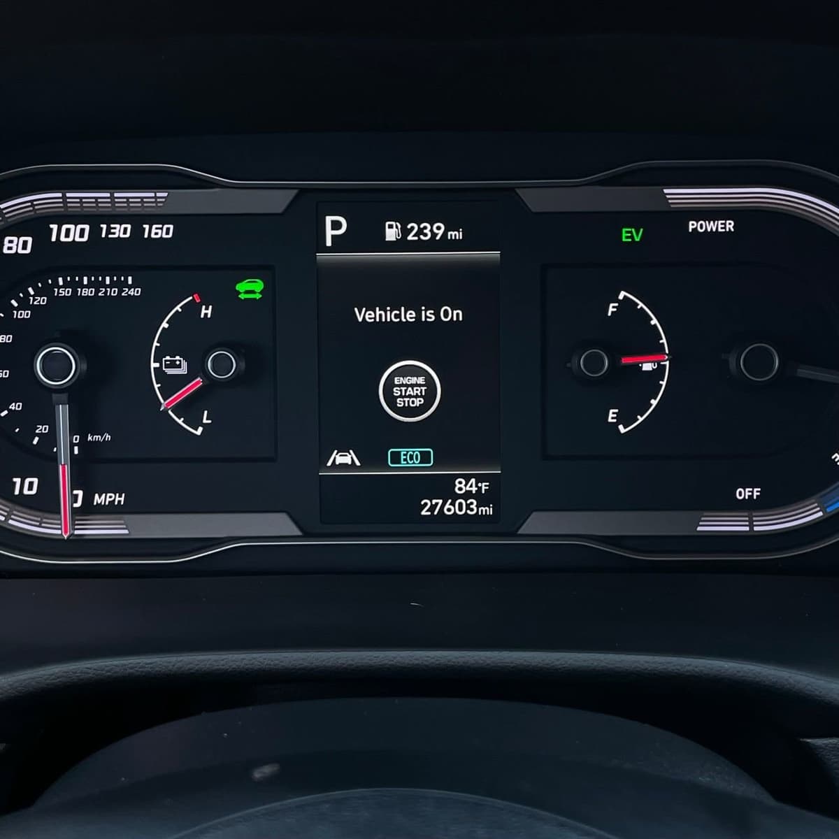 2024 Hyundai Tucson Hybrid - Image 22