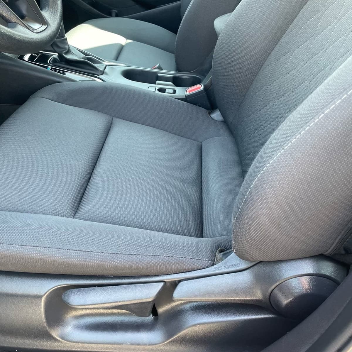 2024 Toyota Corolla - Image 20