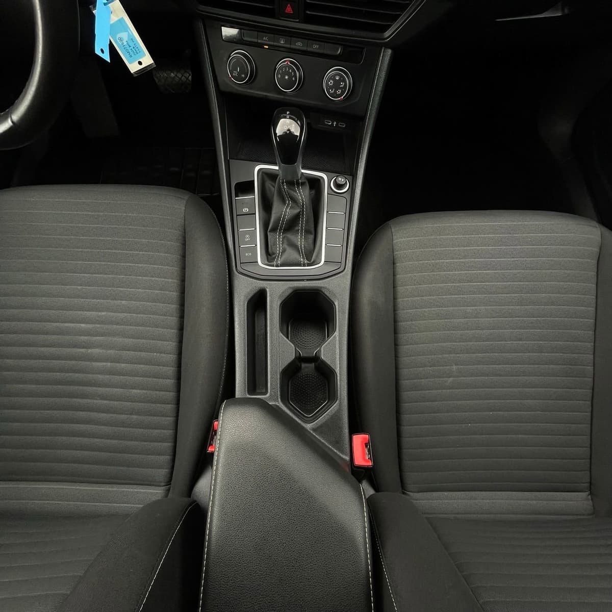 2024 Volkswagen Jetta - Image 18