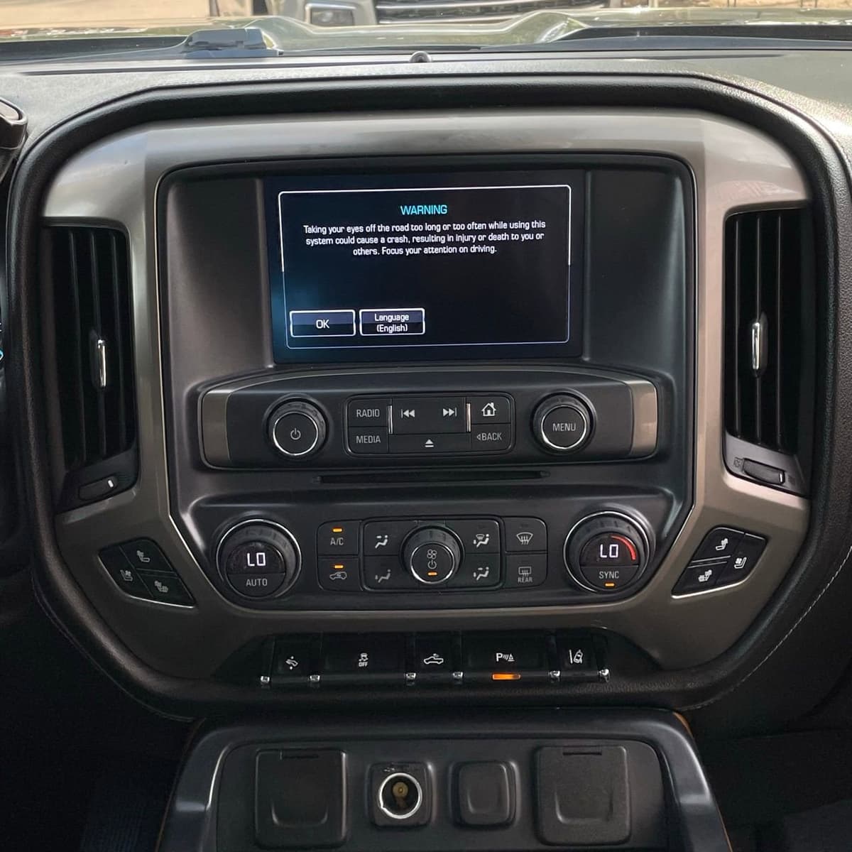 2018 Chevrolet Silverado 2500 HD - Image 17