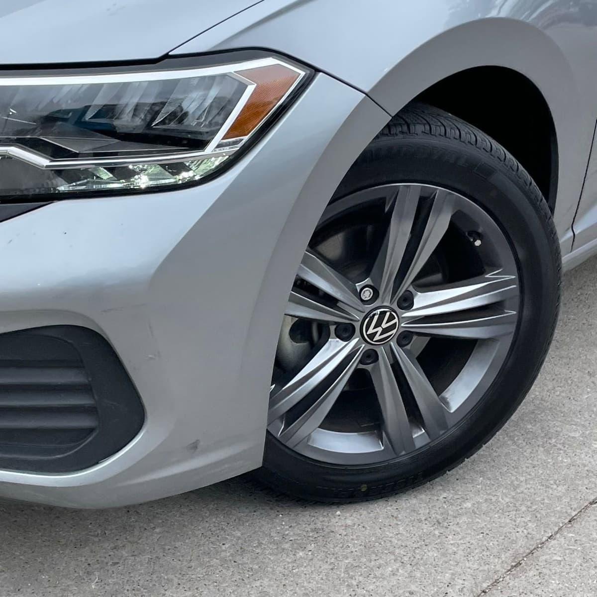 2024 Volkswagen Jetta - Image 8