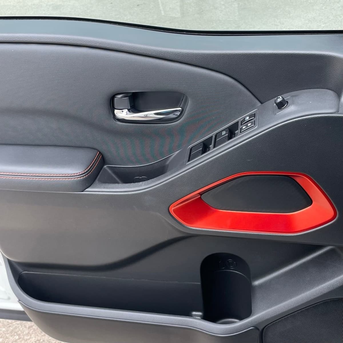 2024 Nissan Frontier - Image 21