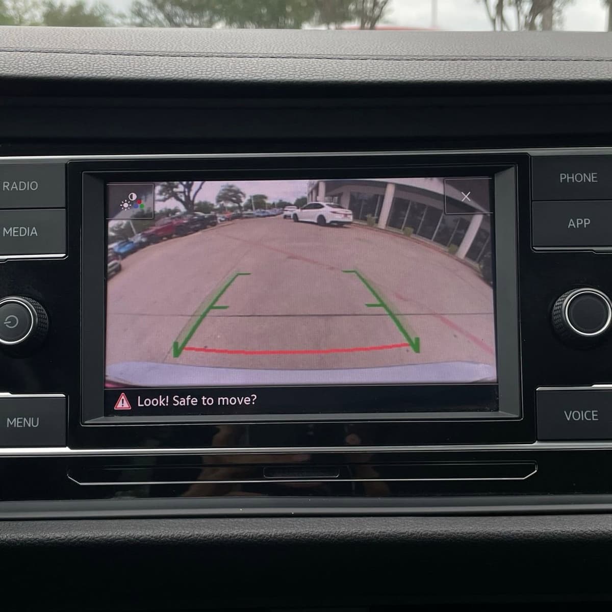 2024 Volkswagen Jetta - Image 19