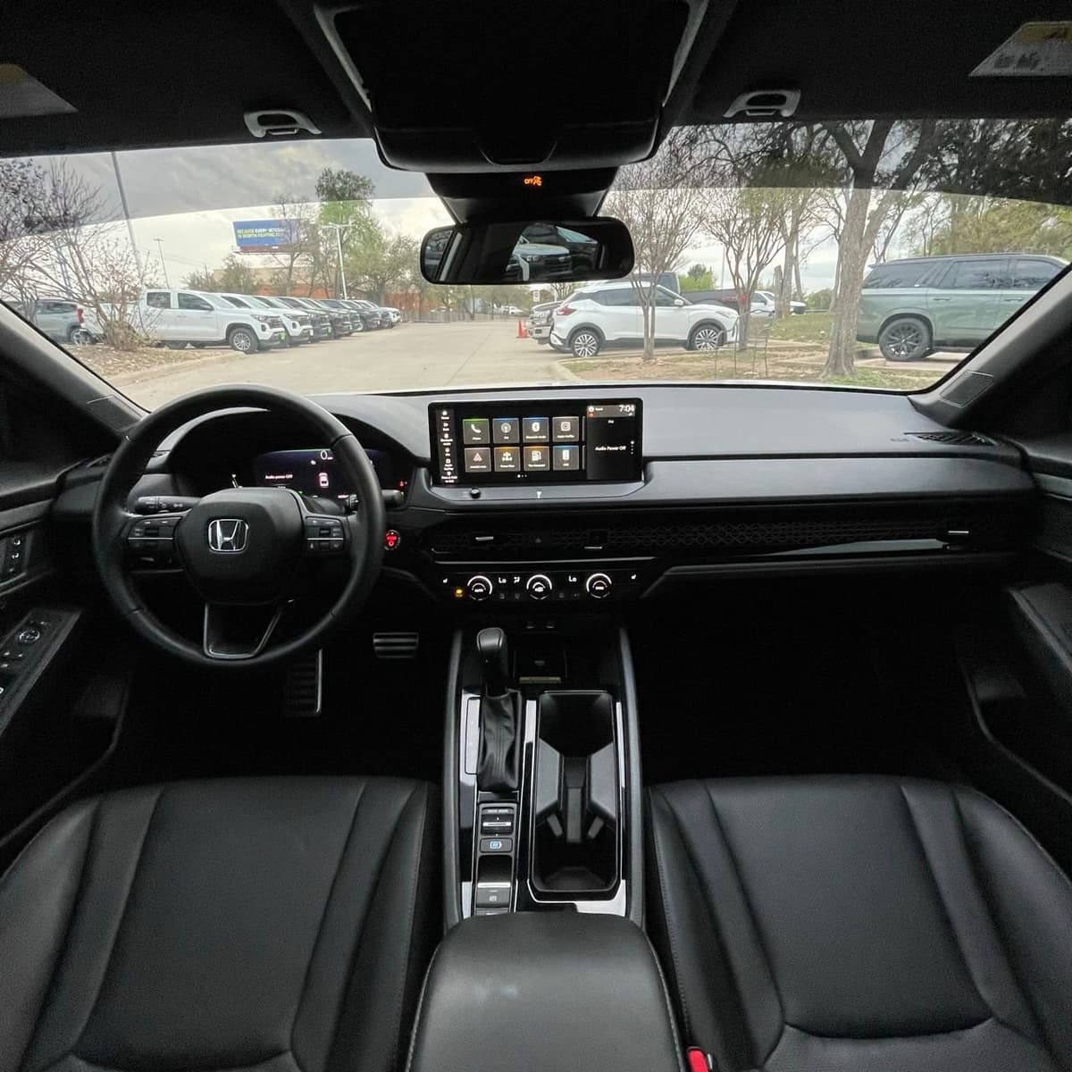 2025 Honda Accord Hybrid - Image 11