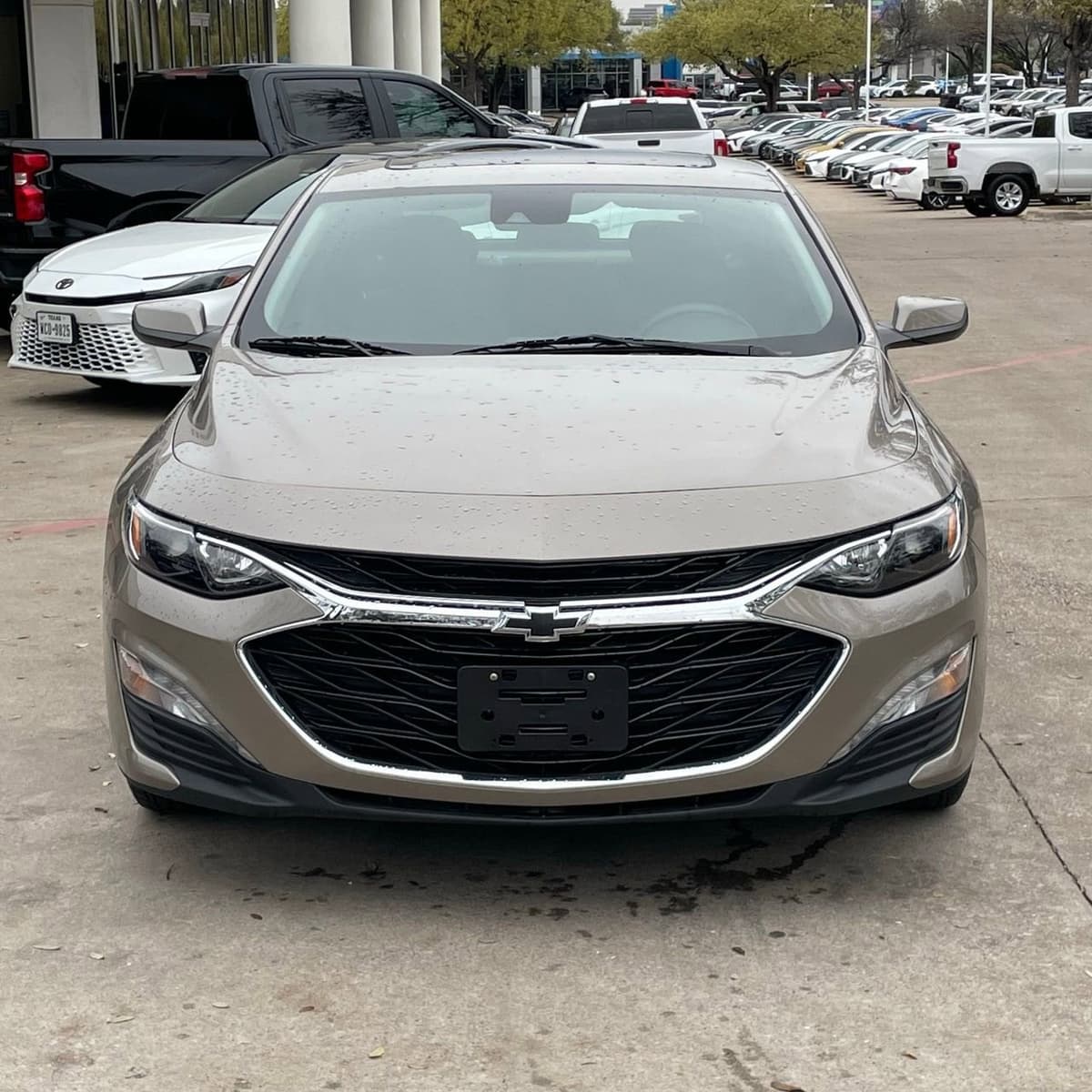 2024 Chevrolet Malibu - Image 7