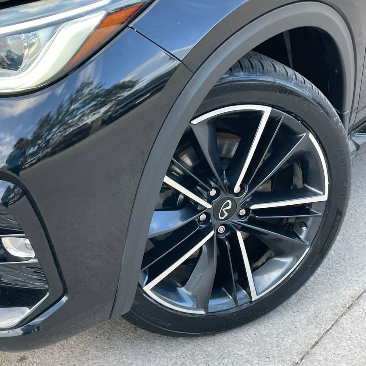 2023 INFINITI QX50 - Image 9