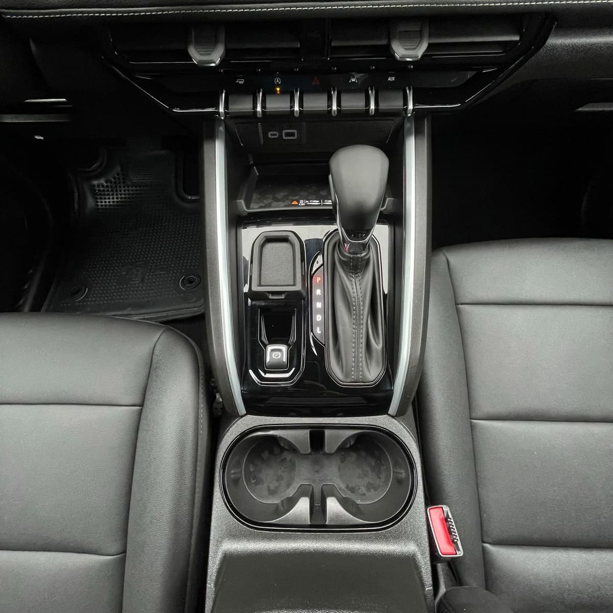 2026 Chevrolet Colorado - Image 23