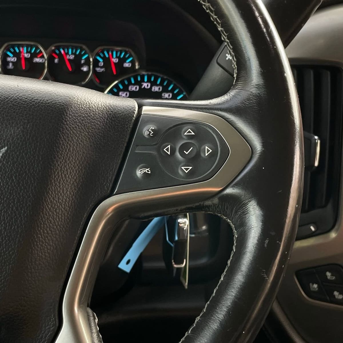 2018 Chevrolet Silverado 2500 HD - Image 14