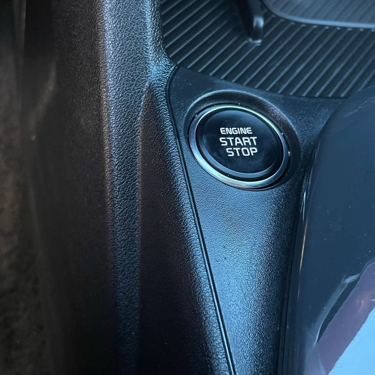 2025 Kia K4 - Image 16