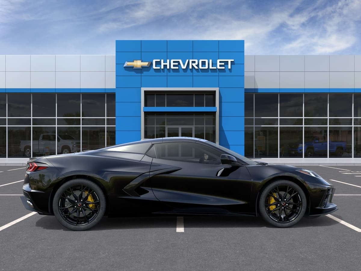2026 Chevrolet Corvette Stingray - Image 5