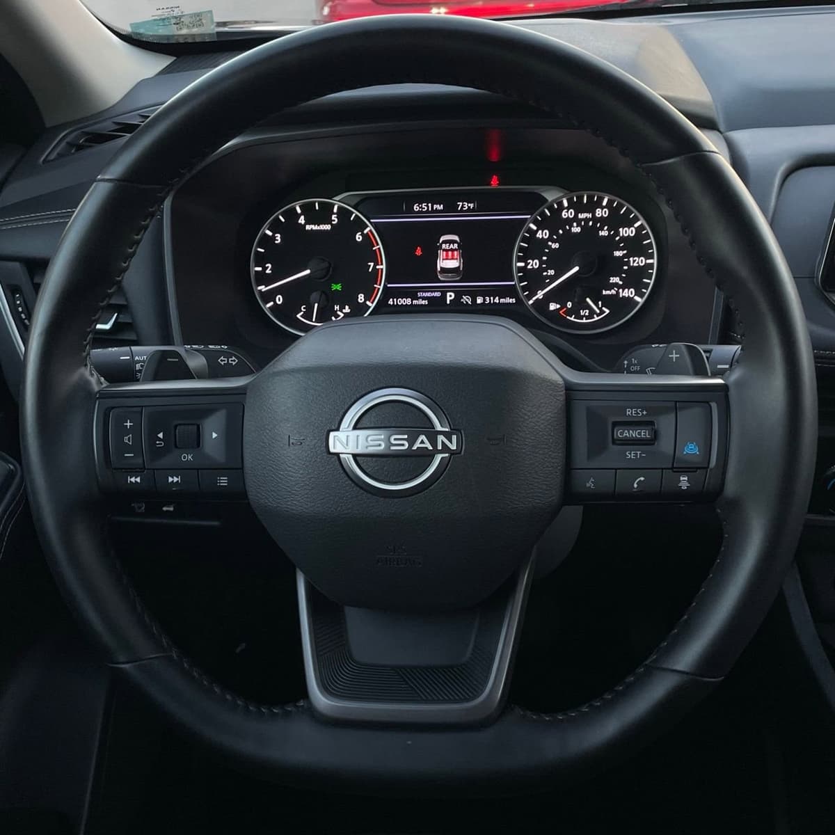 2025 Nissan Rogue - Image 12