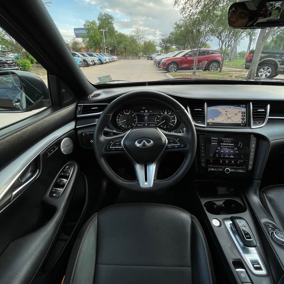 2023 INFINITI QX50 - Image 12