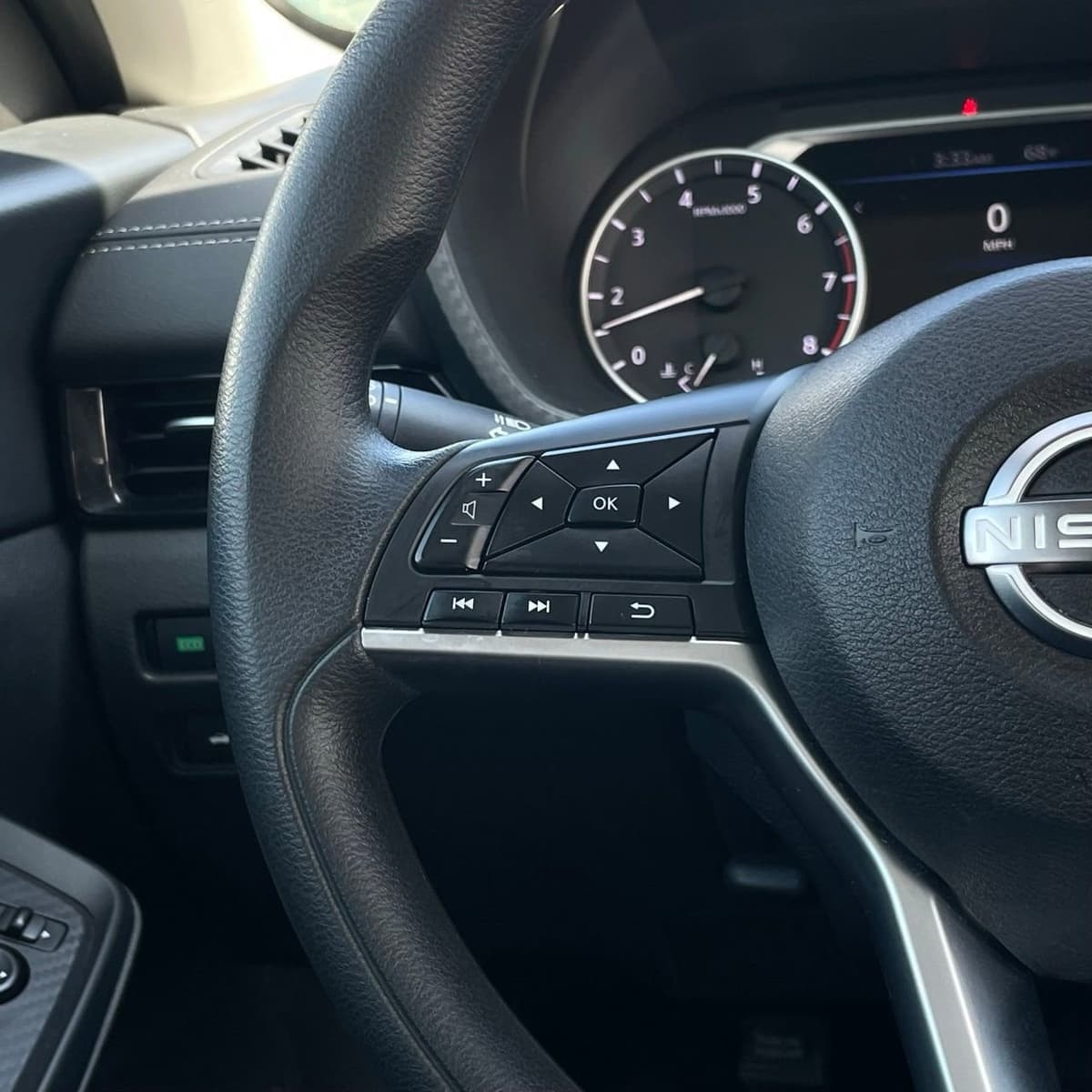 2024 Nissan Sentra - Image 14