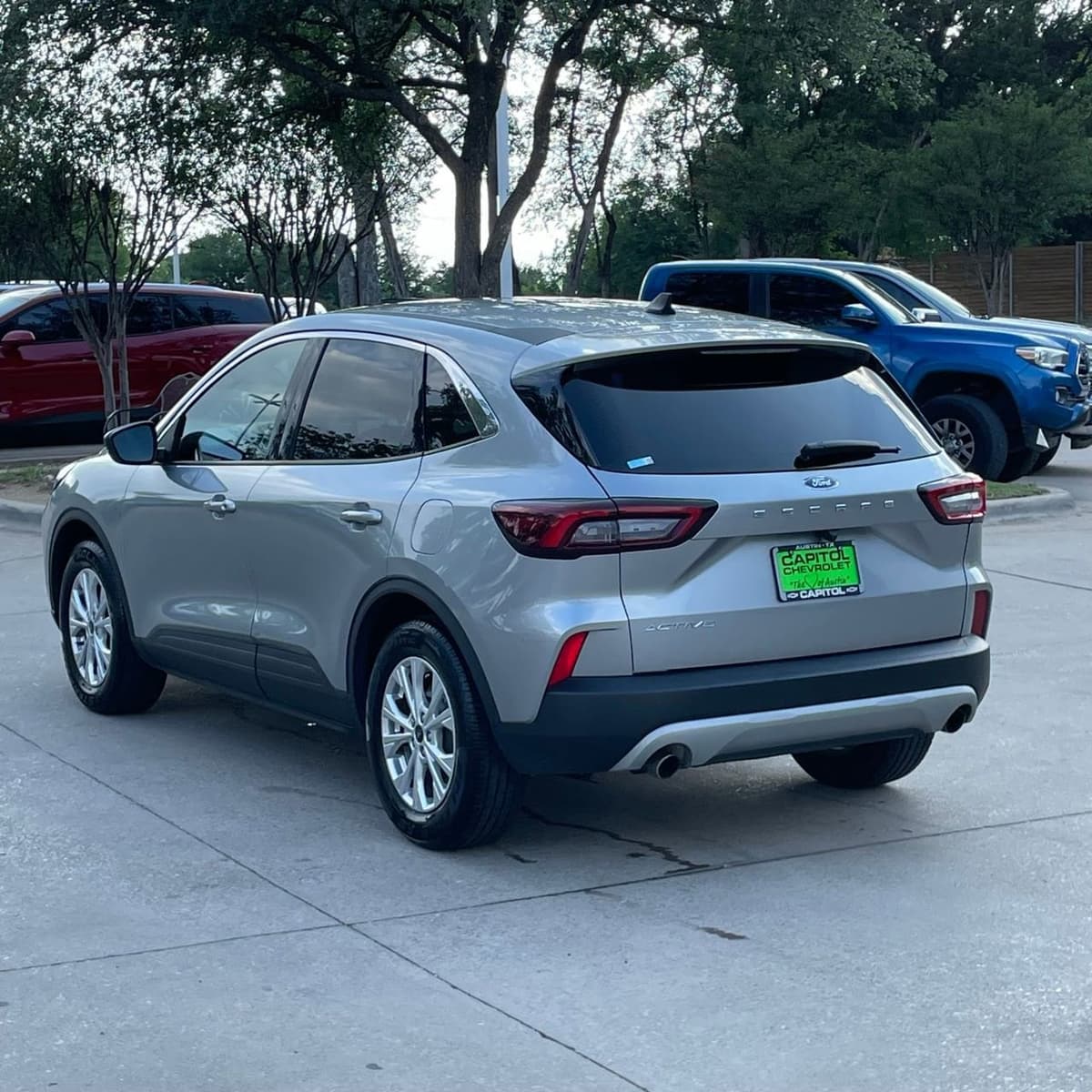 2024 Ford Escape - Image 4